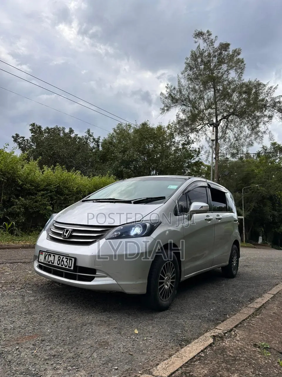 Honda Freed 2010 Silver