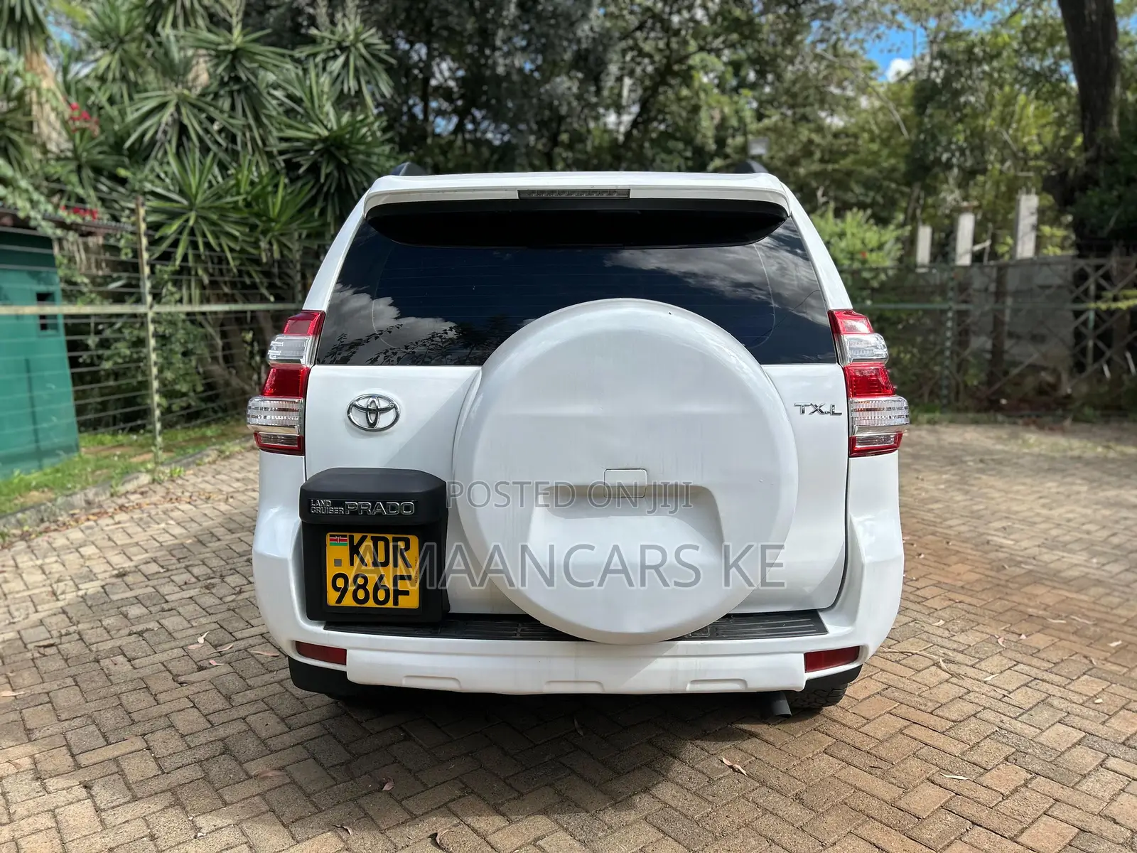 Toyota Land Cruiser Prado 3.0 D-4D (172 Hp) 2016 White