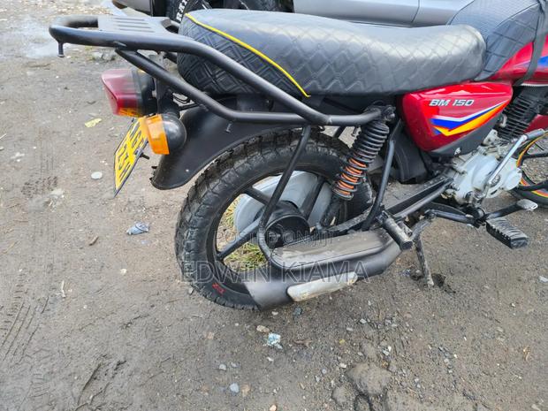 Bajaj Boxer 150 UG 2023 Red - thumbnail 6