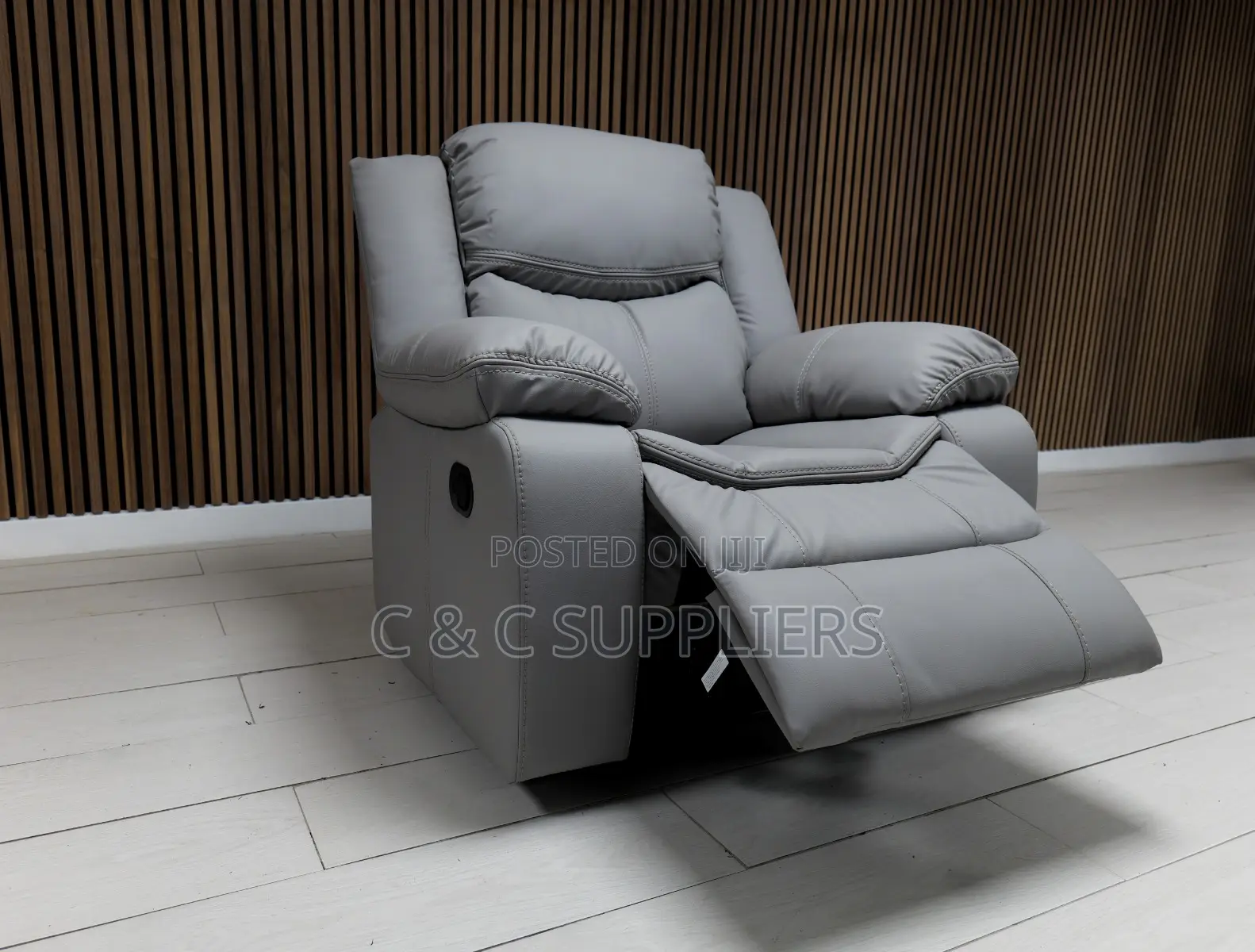 Single Seater Recliner Sofa