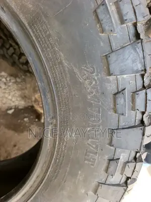 265/70r17 Comfoser M/T