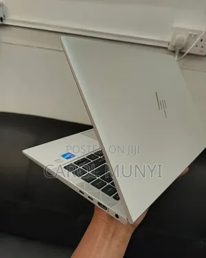 New Laptop HP EliteBook 840 G8 16GB Intel Core i5 SSD 256GB