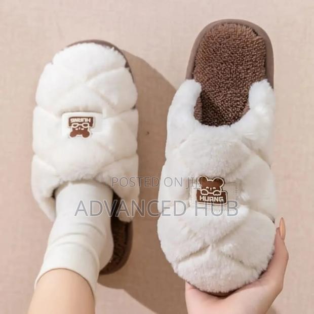 Nonslip Indoor Shoe - thumbnail 3