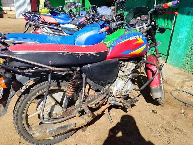 Bajaj Boxer 2017 Red - thumbnail 2