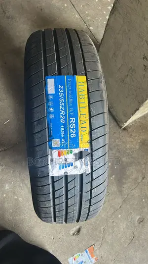 235/55zr20 Hablead