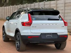 Volvo XC40 2020 White
