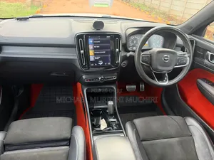 Volvo XC40 2020 White
