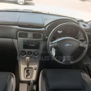 Subaru Forester Automatic 2004 Silver