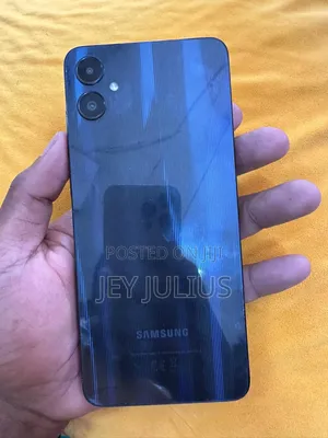 Samsung Galaxy A05 64 GB Black