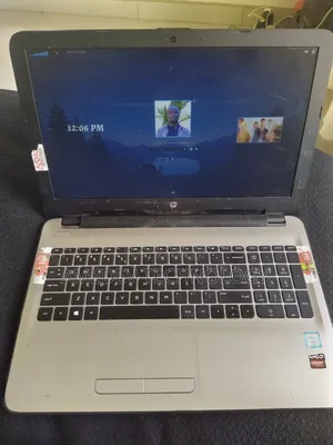Laptop HP 15-ra003nia 4GB Intel Core i5 HDD 320GB