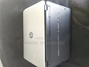 Laptop HP 15-ra003nia 4GB Intel Core i5 HDD 320GB