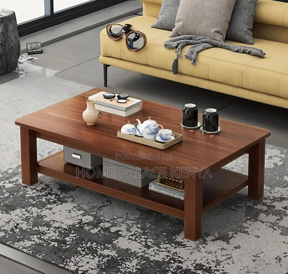 Coffee Table: Vintage Style Wood Coffee Table