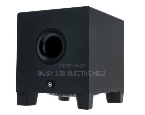Yamaha Hs8s Powered Studio Subwoofer (8 Inches)