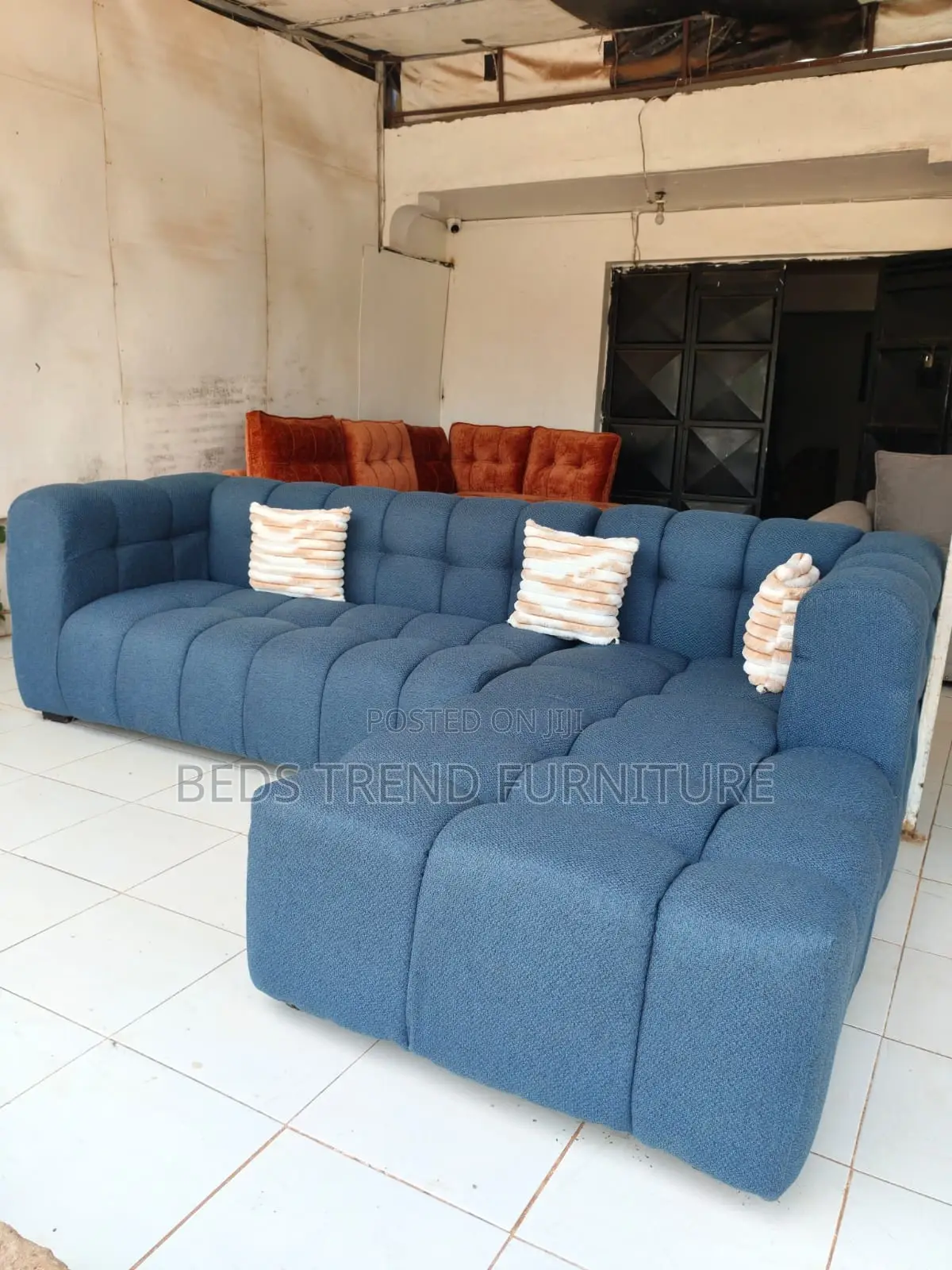 6 Seater Modern Blue L Bubble Seat