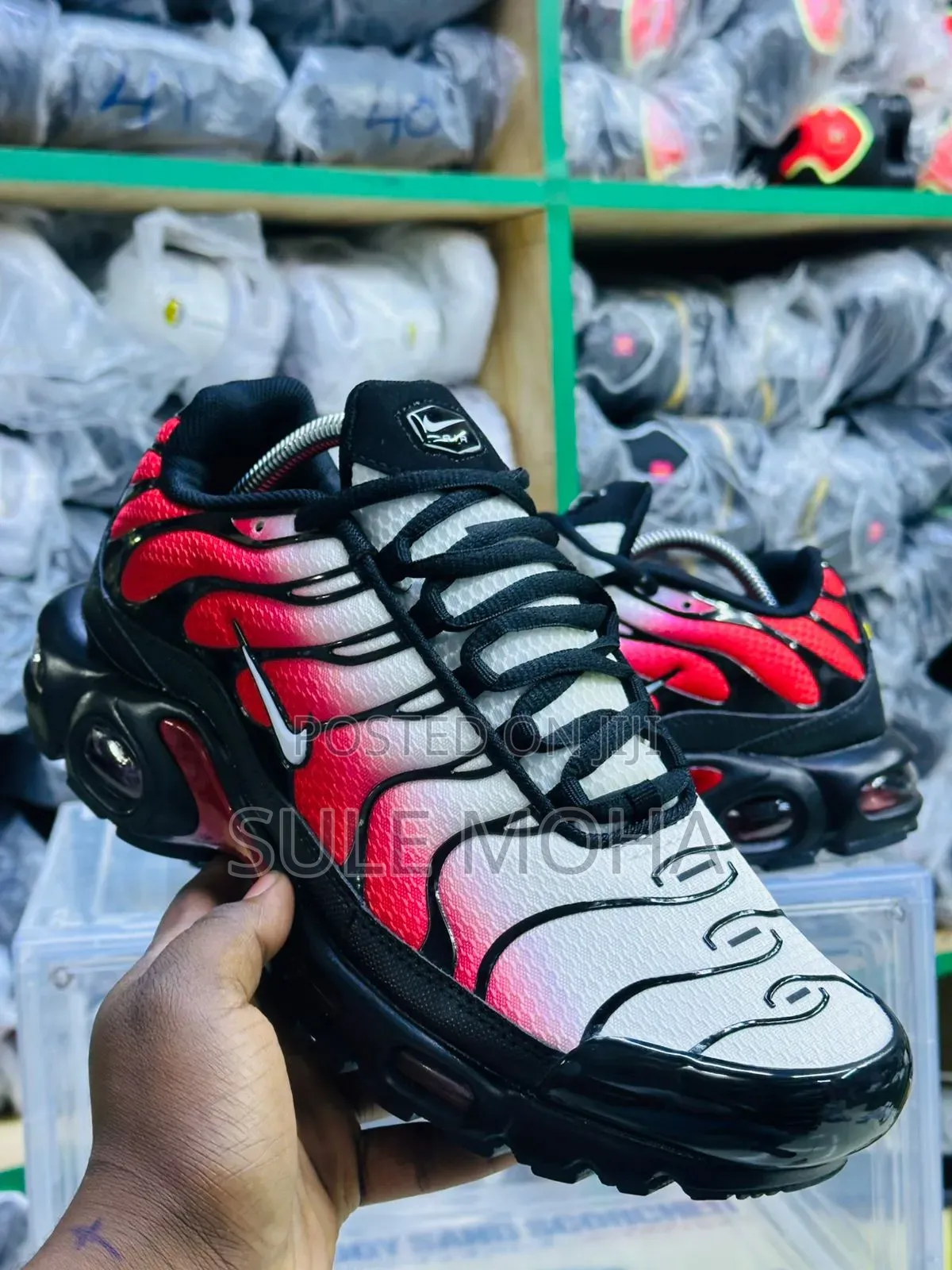 Sports Shoes