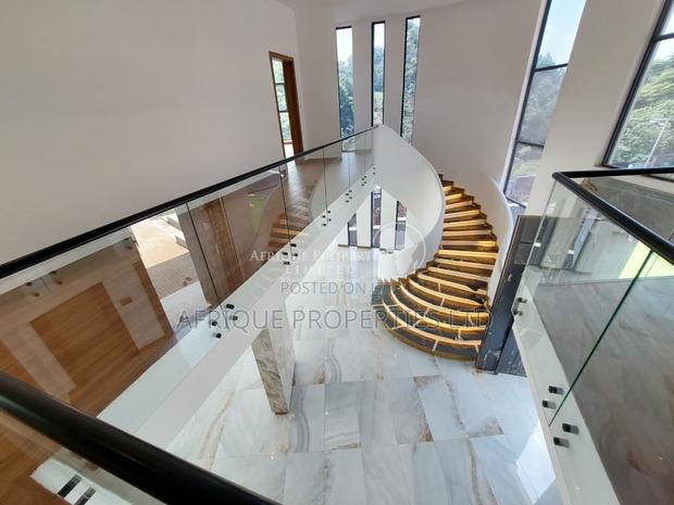 5bdrm Mansion in Nyari for sale - thumbnail 8