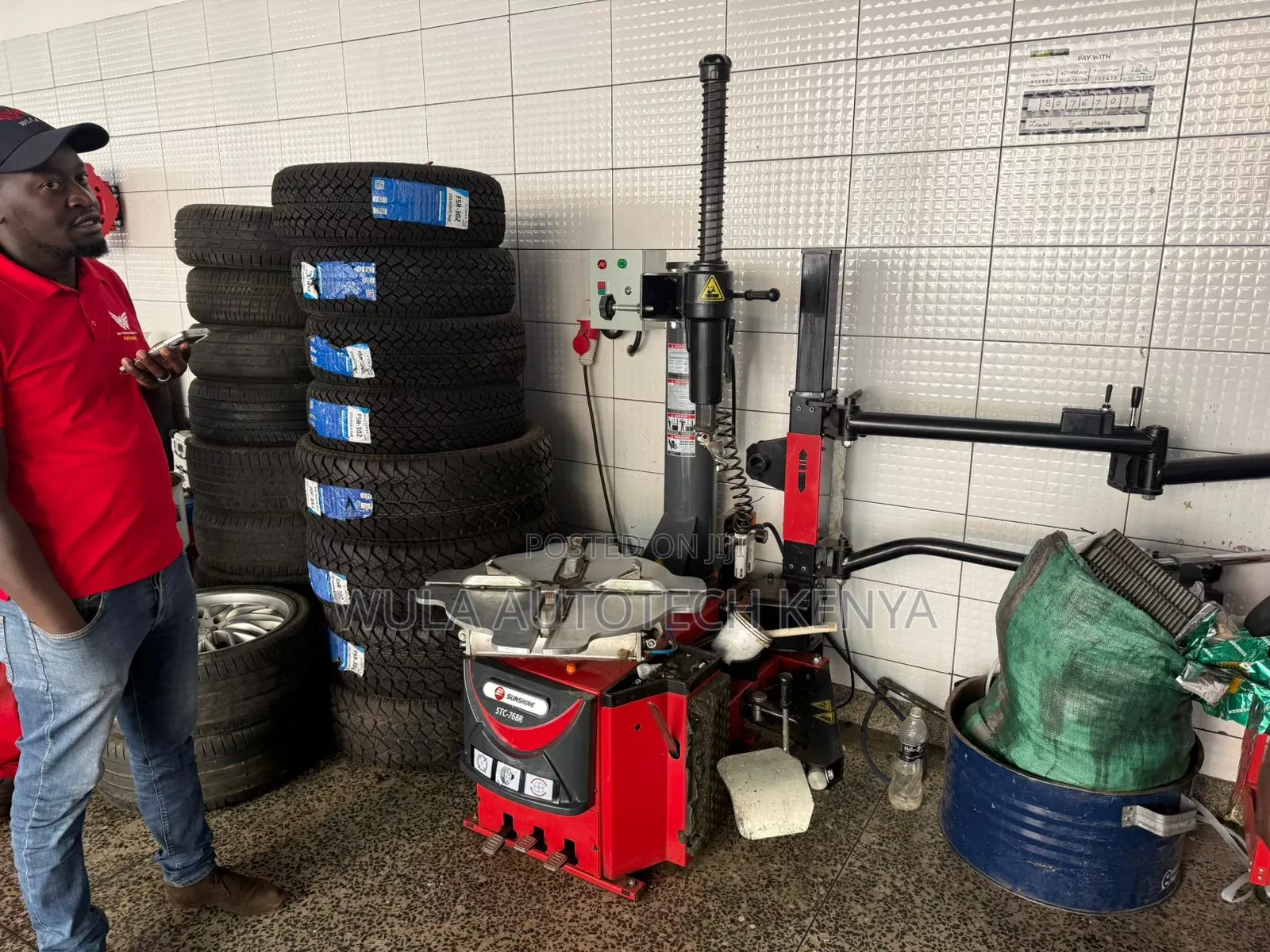 Heavy Duty ,Powerful and Durable Tyre Chsmger STC-768 Machine Wula