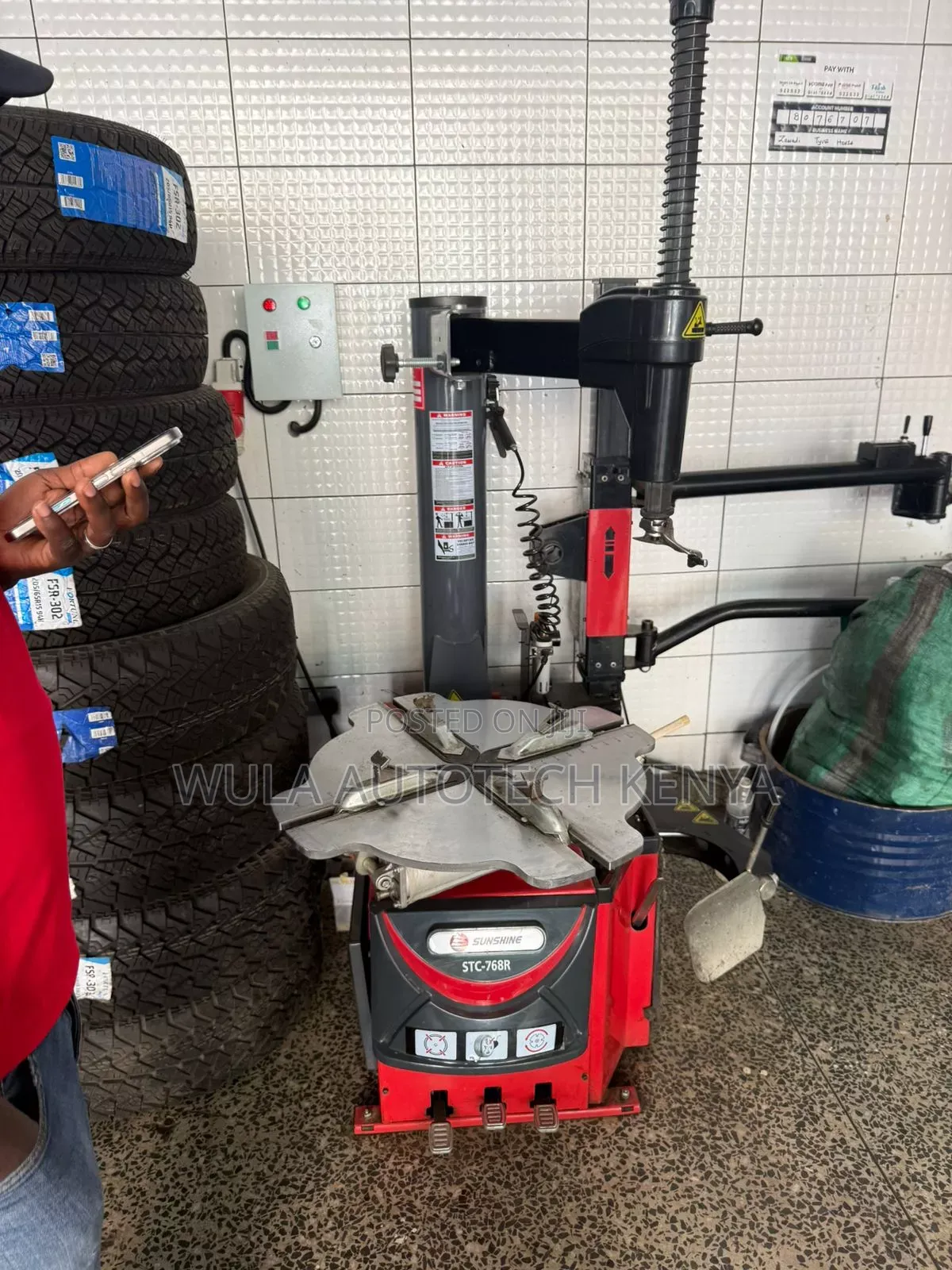 Heavy Duty ,Powerful and Durable Tyre Chsmger STC-768 Machine Wula
