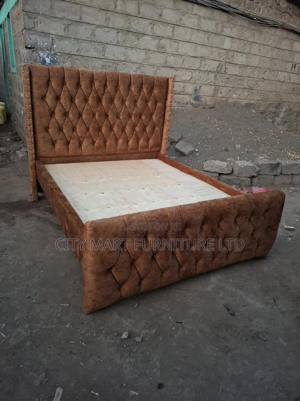Seamless Modern Chester Beds