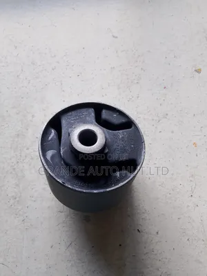 Bush Mounting Gearbox Hyundai Tucson/ Sportage (Genuine)