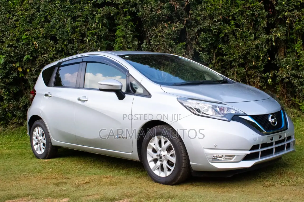 Nissan Note 1.2 Hybrid 2019 Silver