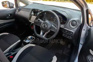 Nissan Note 1.2 Hybrid 2019 Silver