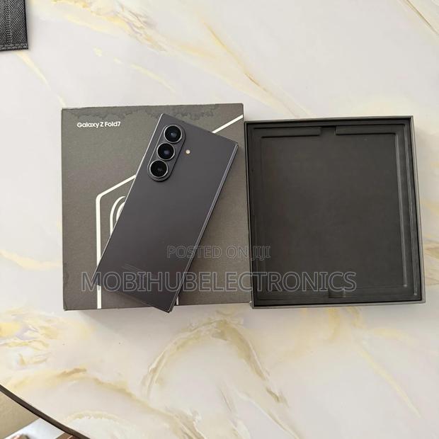 New Samsung Galaxy Z Fold7 1 TB Black