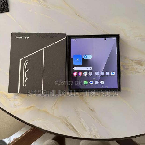 New Samsung Galaxy Z Fold7 1 TB Black - thumbnail 2
