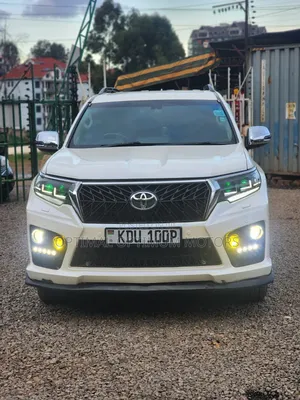 Toyota Land Cruiser Prado 2.8 D-4D 2015 Pearl