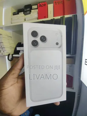 New Apple iPhone 17 Pro Max 256 GB Silver