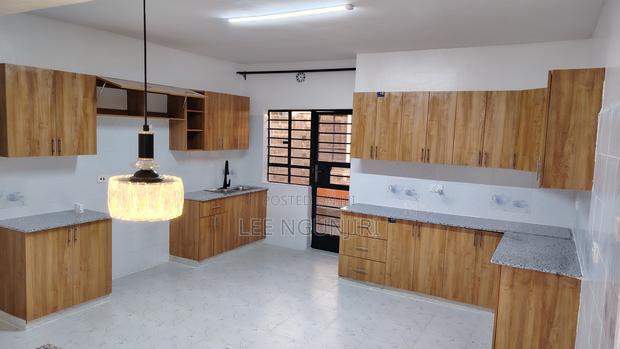 5bdrm Bungalow in Epic Homes, Kitengela for sale
