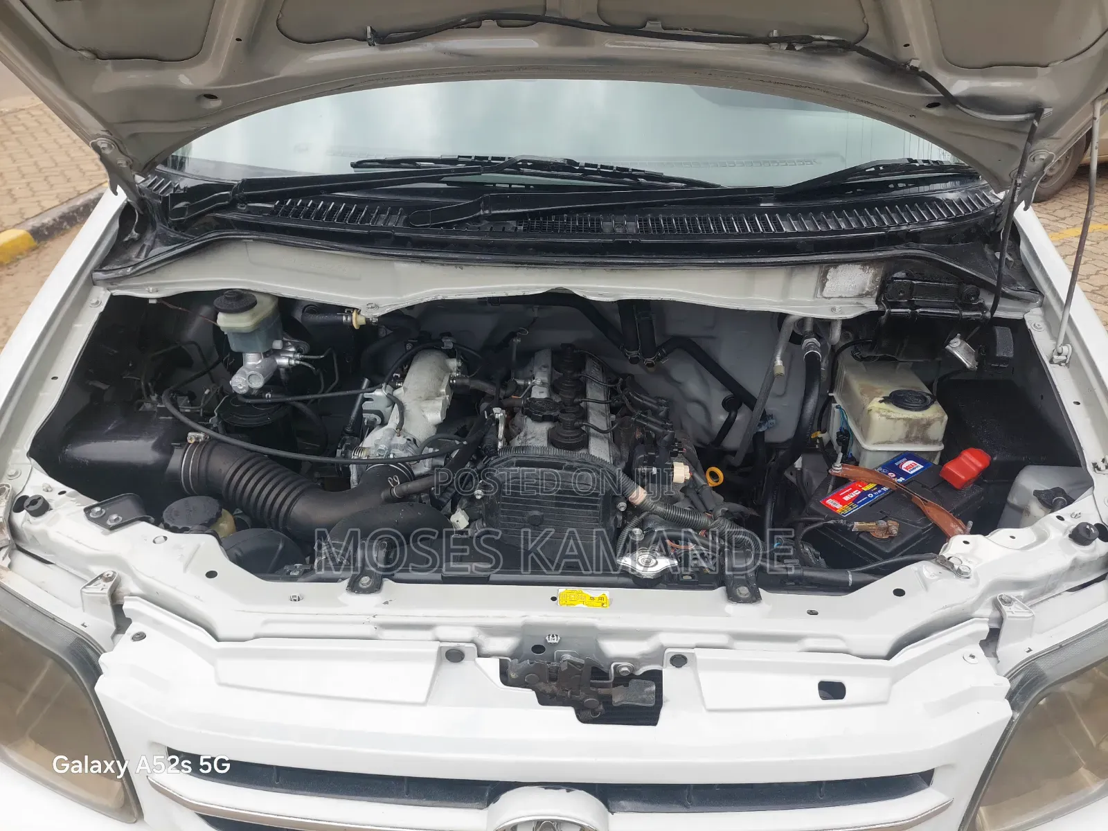 Toyota LiteAce Noah 2001 Silver