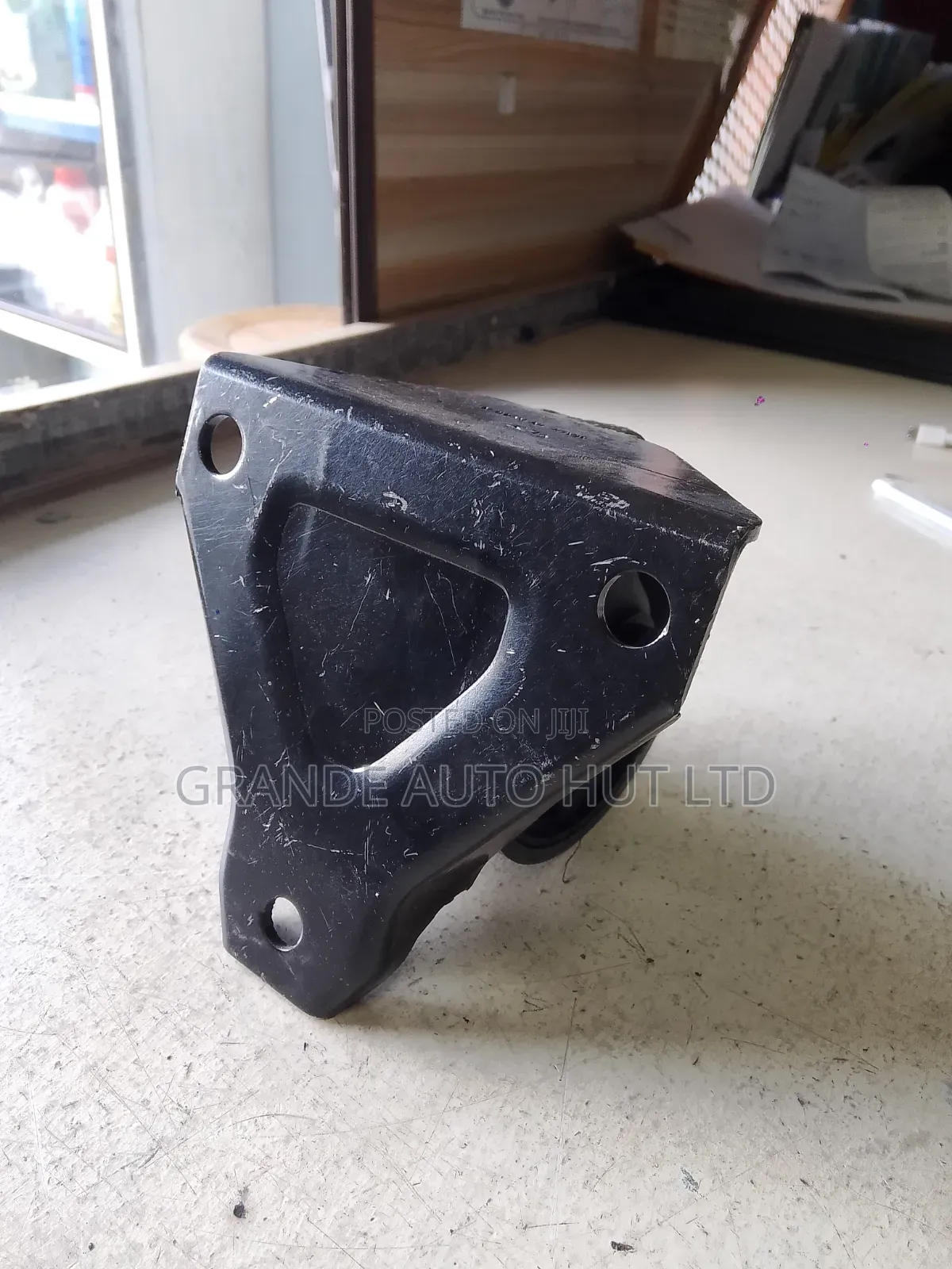 Front Engine Mount Kia Carens 2007
