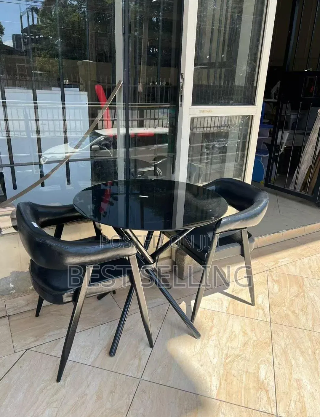 Best Matched Black Round Dining Set
