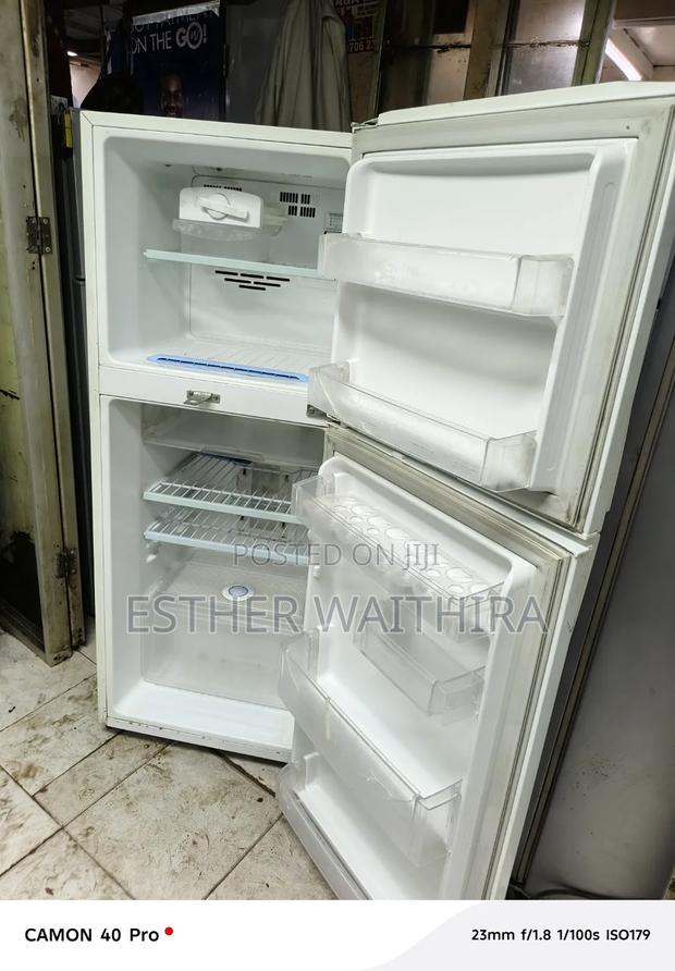 White Vitamin Lg Medium Fridge - thumbnail 3