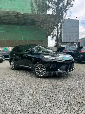 Toyota Harrier 2.0 2018 Black