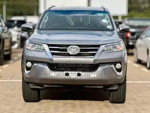 Toyota Fortuner 2019