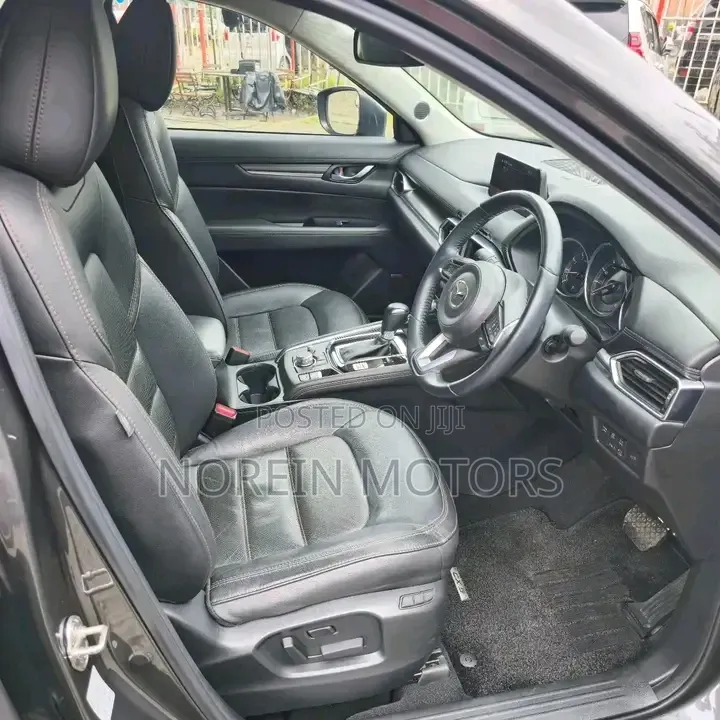 Mazda CX-5 Signature i-ACTIV AWD 2019 Black