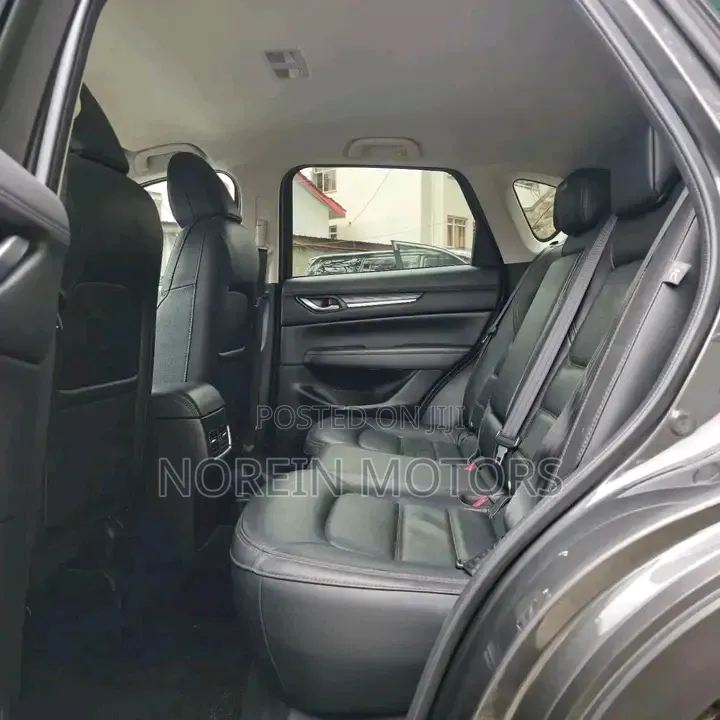 Mazda CX-5 Signature i-ACTIV AWD 2019 Black