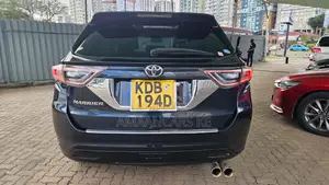 Toyota Harrier 2.0 2014 Black