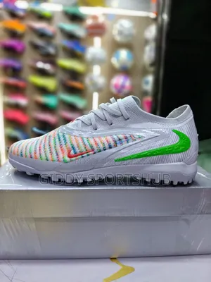 Trainer Boots Superior