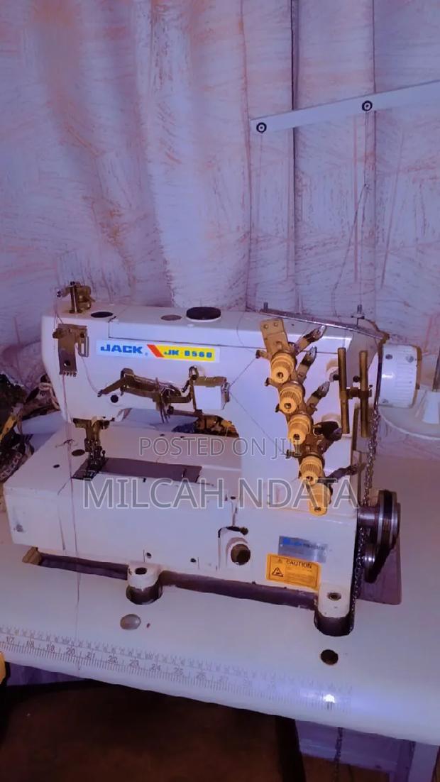 Flat Lock Sewing Machine - main view