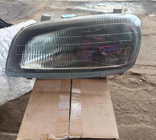 Headlamp Rav4 1997