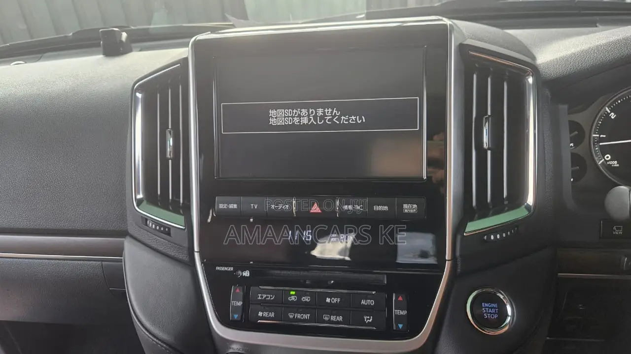 Toyota Land Cruiser 4.6 V8 ZX 2019 Brown