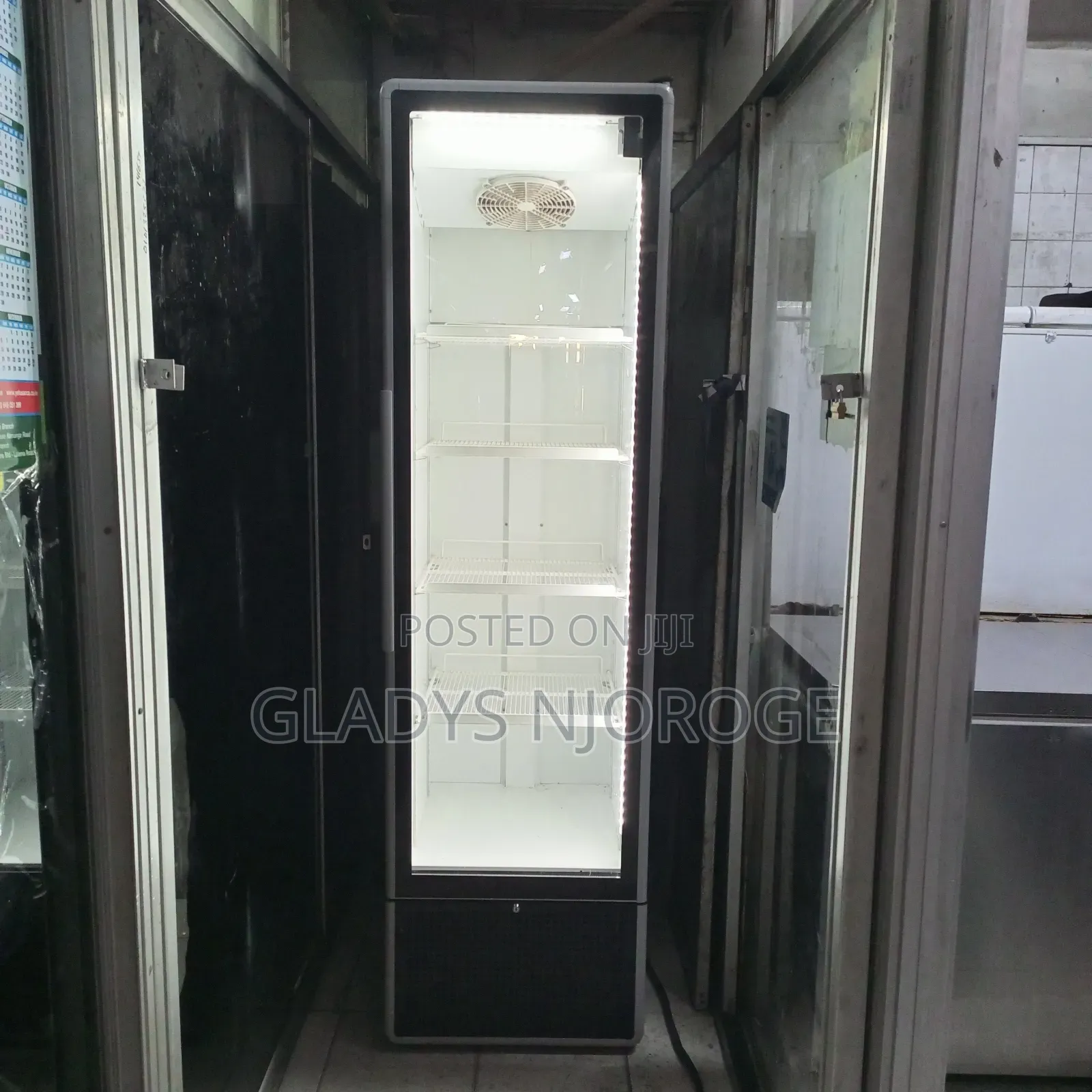 Five_ Tray Display Fridge