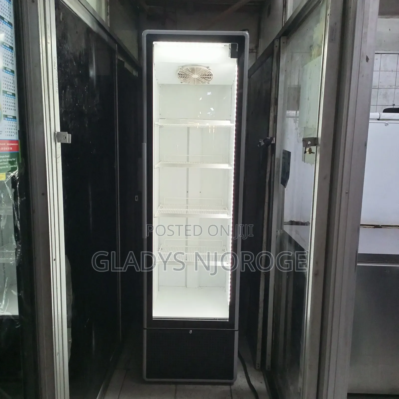 Five_ Tray Display Fridge