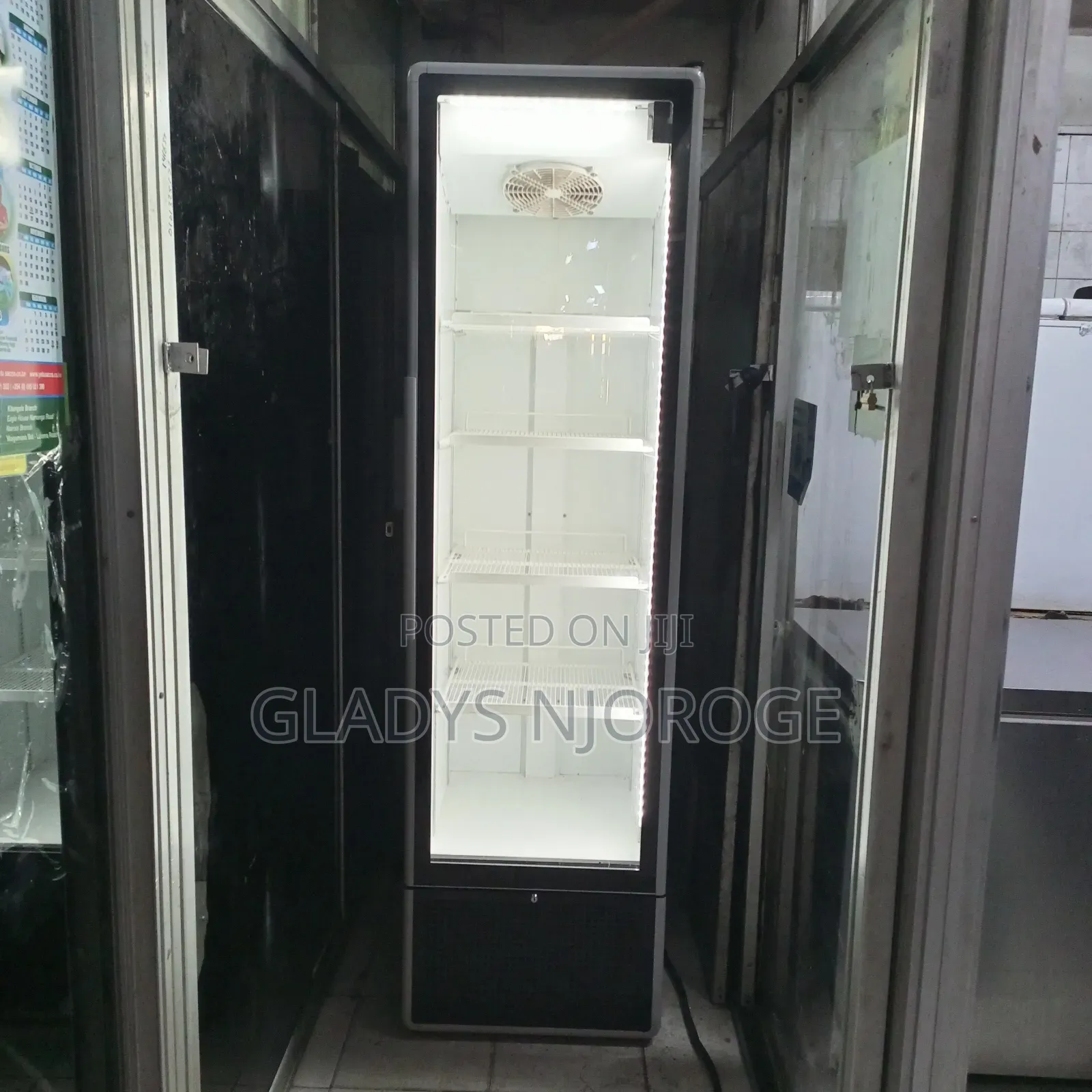 Five_ Tray Display Fridge