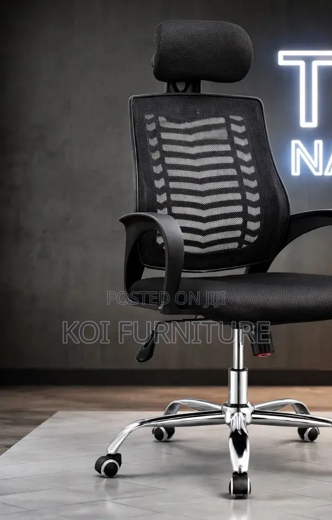Office Chairs; Rik Klare Headrest Black Office Seat