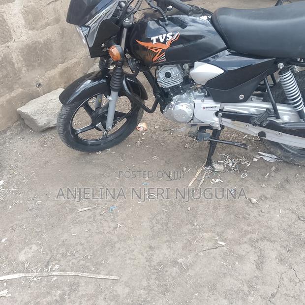 TVS HLX 125 2025 Black - thumbnail 5
