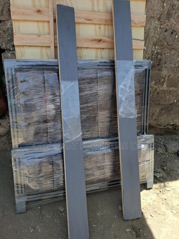 Spacious Modern Mocket Beds on Offer!